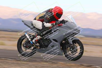 media/Sep-11-2022-SoCal Trackdays (Sun) [[81b7e951af]]/Back Straight Speed (850am)/